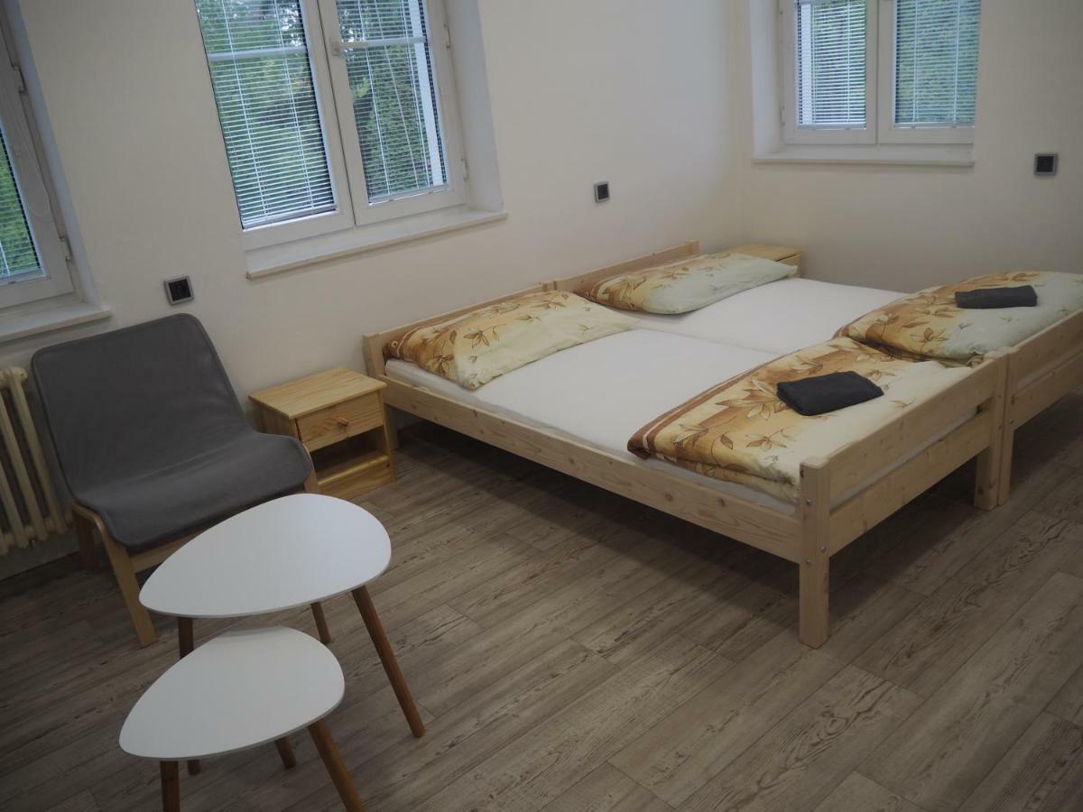 Economy Apartments Ceske Svycarsko Hrensko Ngoại thất bức ảnh